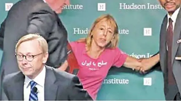  فریاد صلح با ایران در اتاق جنگ امریکا