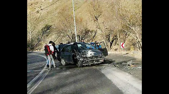 وقتی جاده چالوس یک طرفه می شود شوماخرهای جاده چالوس سر پیچ هم ترمز نمی‌کنند!