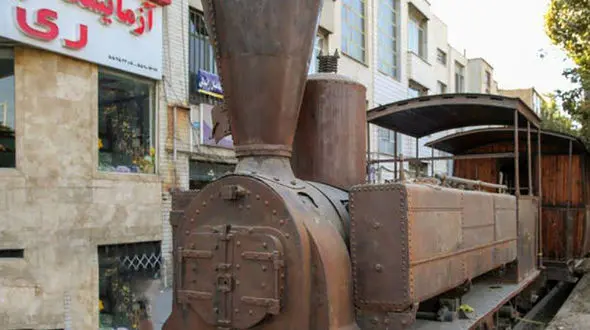 در ماشین دودی تاریخی تهران را دزدیدند/ مقصر کیست؟ + عکس