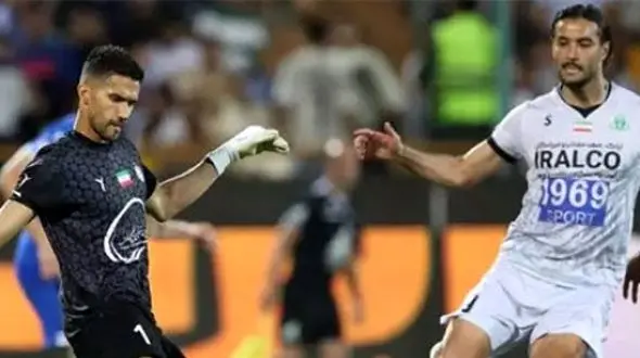 چرا سیدحسین حسینی پاس گلش را به میثاقی تقدیم کرد؟