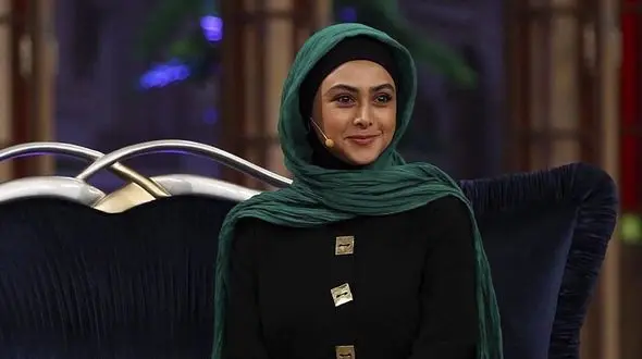 وقتی که آزاده صمدی خانم بازیگر هیچ ابایی در قبال این صحبت های که میکند ندارد/ویدیو