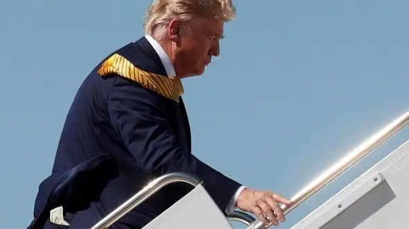 ترامپ باز هم سوژه فضای مجازی شد 