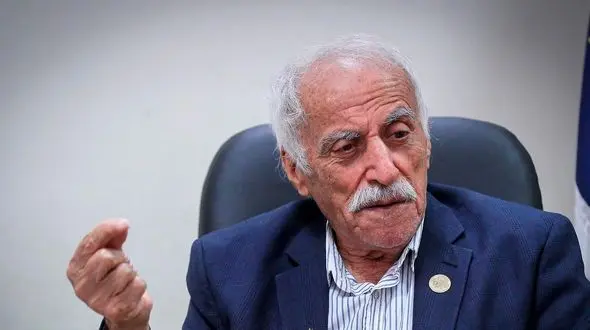 عکس سفر زمان /  «عزت‌الله رمضانی‌فر» 32 ساله قبل از انقلاب در کنار «بهمن مفید» 