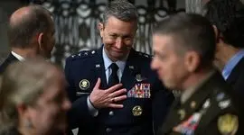 انتخاب فرمانده حمله به ایران توسط ترامپ / این ژنرال موافق حمله نظامی به ایران است / ترامپ: او فقط راه پیروزی را می شناسد 