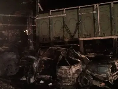 تصادف مرگبار تاکسی با تریلی در پاکدشت / 5 نفر در دم جان باختند