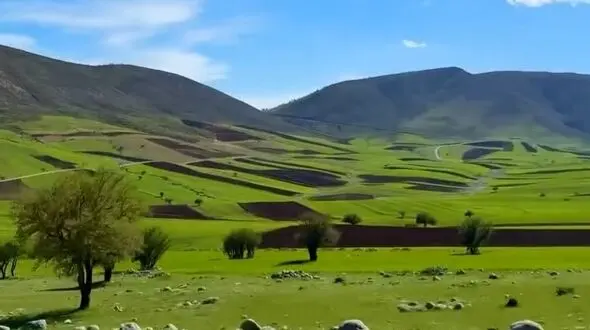 دو چهره از یبایی جاهای دیدنی