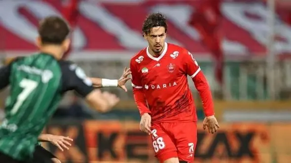 گل بود به سبزه نیز آراسته شد/خارجی های پرسپولیس محروم شدند