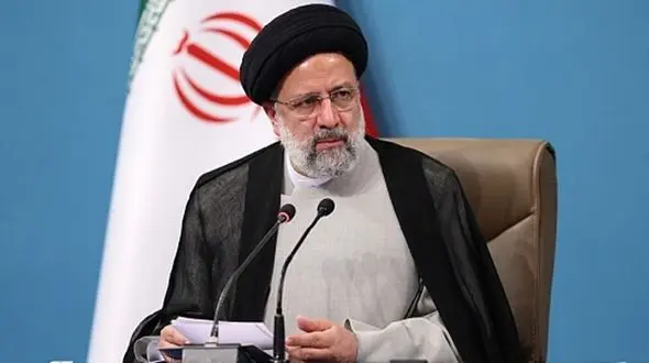 رئیس جمهور: حمایت از منافع و معیشت مردم را خط قرمز خود می‌دانیم/ به زودی با مردم سخن میگوییم