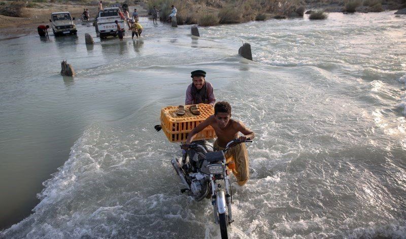 سیل دشتیاری