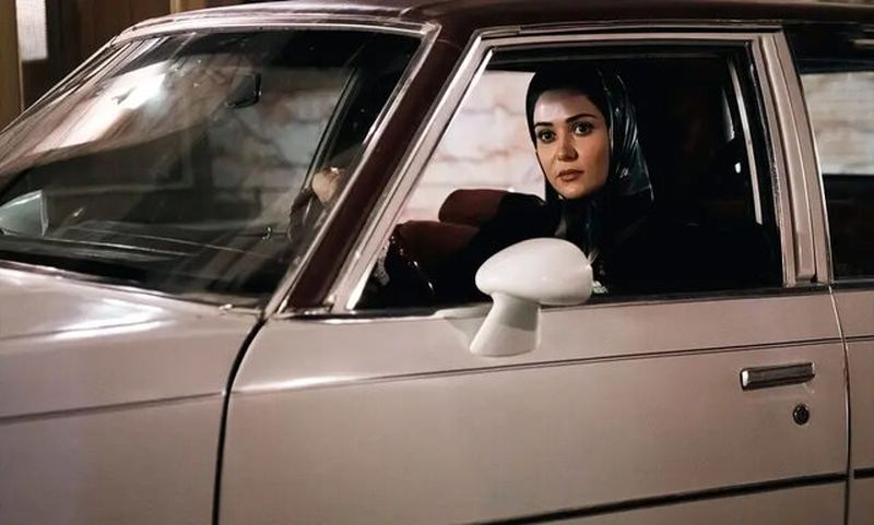 صدامی که با سبیل های اضافی به ایران آمد