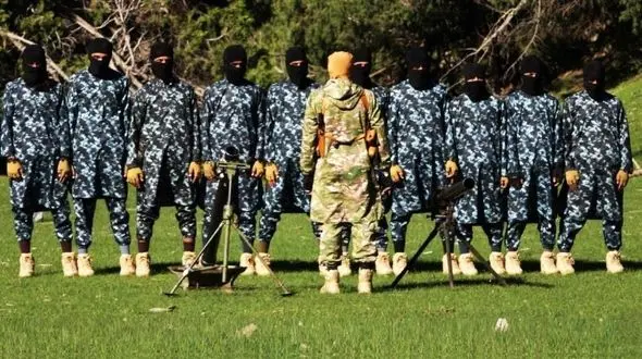 در مرکز آموزش نظامی داعشی‌های افغانستان چه می‌گذرد؟ +تصاویر 