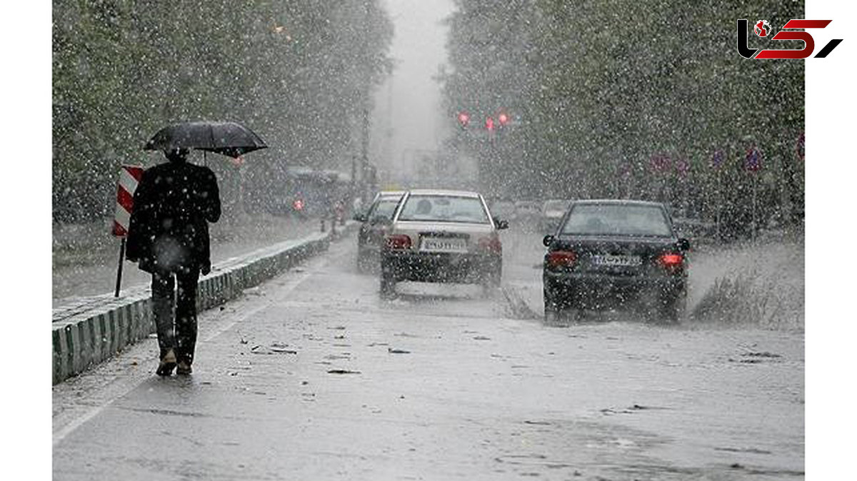 بارش باران و مه گرفتگی در جاده‌های کشور / وضعیت جاده ها