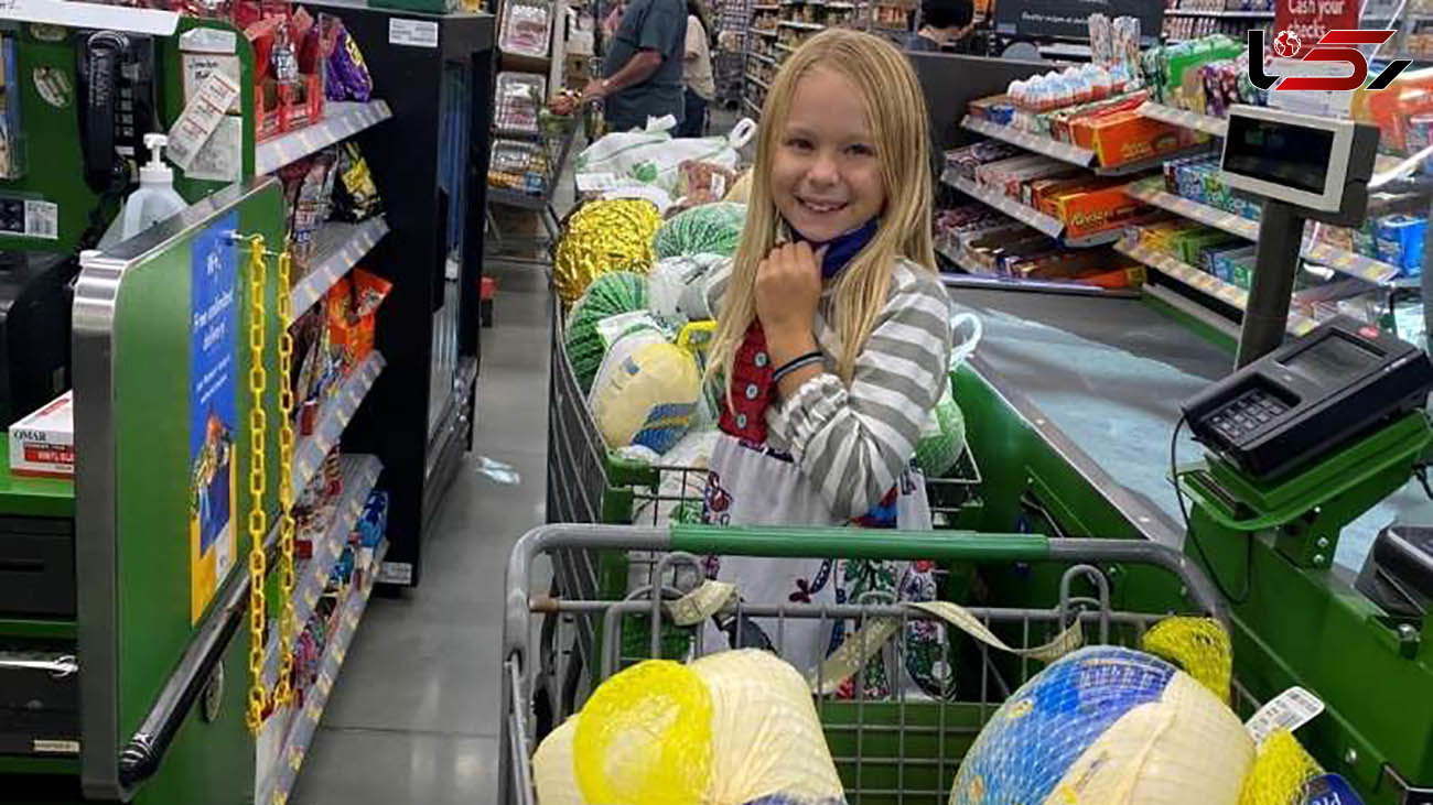 دختر ۹ ساله ۱۰۷ بوقلمون را برای کریسمس به بانک غذا اهدا کرد

