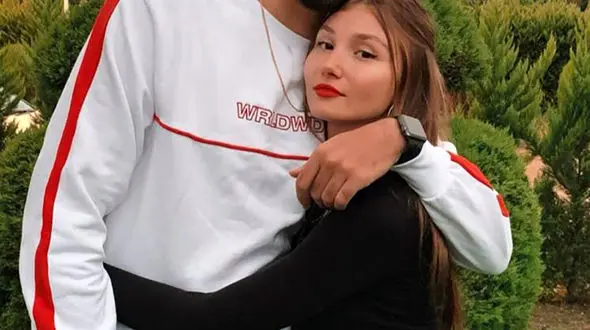 عروسی جذاب ترین خانم بازیگر ترکیه ای با مرد ایرانی / این مرد خوشبخت کیست؟ + عکس ها