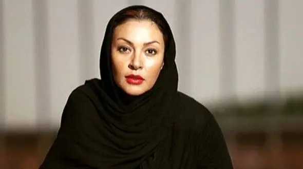 پست عاشقانه زیبا بروفه برای مرد زندگی‌اش: دستانم را بگیر و به آسمان نگاه کن، راه درازی در پیش است