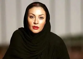 پست عاشقانه زیبا بروفه برای مرد زندگی‌اش: دستانم را بگیر و به آسمان نگاه کن، راه درازی در پیش است