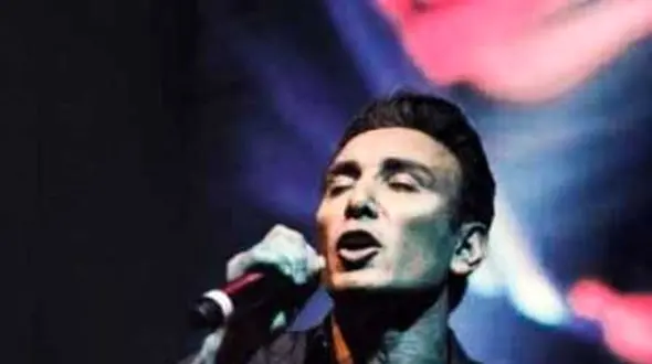 دانلود آهنگ باشکوه شادمهر عقیلی / تو دیدنی نیست