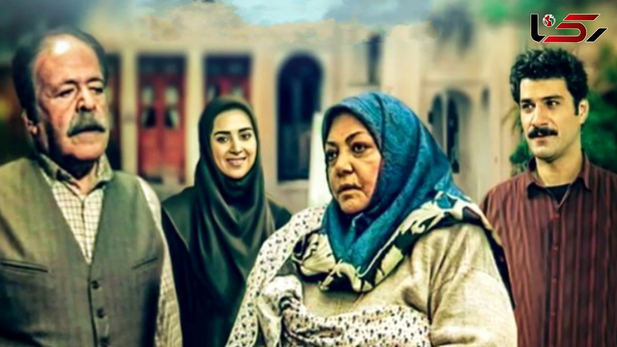 سفر به ایام قدیم:عکسی جذاب از پشت صحنه سریال پدر سالار که 32 سال از آن میگذره