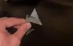 فیلم / پنچر شدن همزمان 20 خودرو در اتوبان تهران به کرج / ترافیک سنگین شبانه بخاطر پخش شدن میخ های سه پر در کف اتوبان / متهمان چه کسانی بودند ؟!