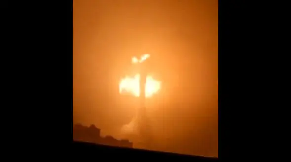 فیلم لحظه انفجار بزرگ کارخانه مواد شیمیایی+تصاویر