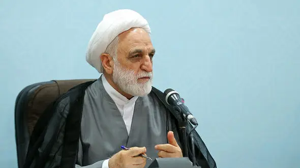   رییس قوه قضاییه: دولت برای معیشت مردم تلاش مضاعف داشته باشد/ کسانی که قصد احتکار و گران فروشی دارند شناسایی شوند