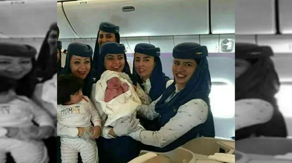 یحیی داخل هواپیمای پرواز آمریکا به دنیا آمد + عکس