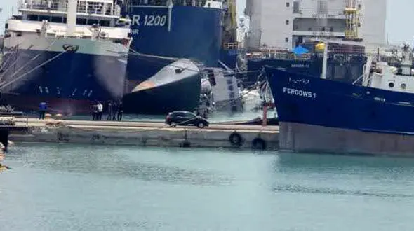 توضیحات ارتش درباره بروز سانحه برای ناو سهند 