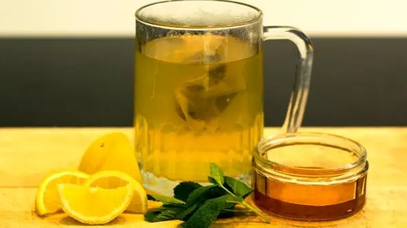 خواص شگفت انگیز شربت سنتی گلاب