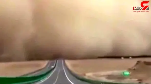 لحظه وحشتناک وقوع طوفان شن در چین+فیلم