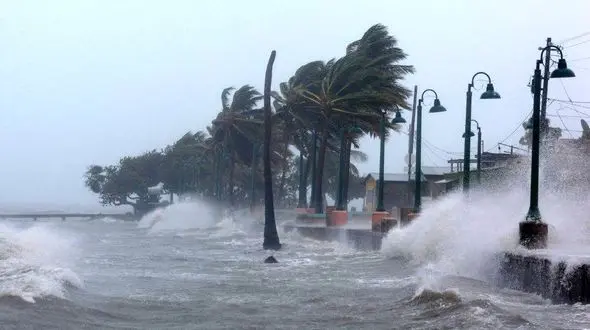 فیلم و تصاویری شوکه کننده از مقایسه قبل‌ و بعد طوفان «ایرما» در جزایر آمریکا
