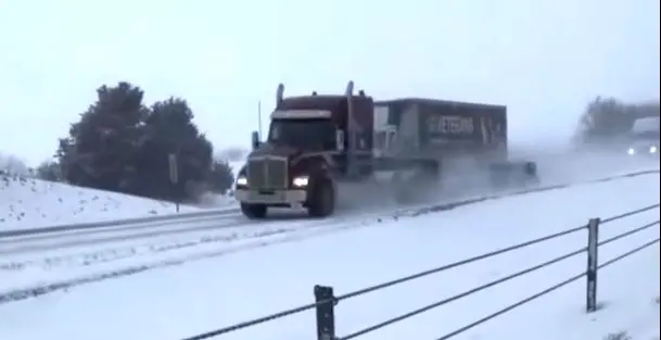 برف چشم‌نواز، یخ مرگبار؛ هشدار جدی