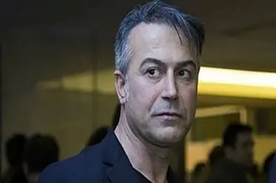 عاشقانه های  دانیال حکیمی بازیگر نوستالژی ایرانی با زن فوق زیبا و جوان با چشم رنگی‌اش  / خوشبخت بشن ایشالله + عکس دختر و پسر آقای بازیگر