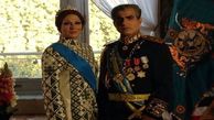 عکس سفر به ایام قدیم  / حرکات عجیب «فرح» و «محمدرضا پهلوی» در حال بازی والیبال ! سال 1338؛ 