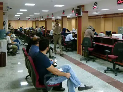 محدودیت 10 حساب بانکی و سردرگمی مردم! / سامانه بانک مرکزی راه‌ اندازی نشده است؟