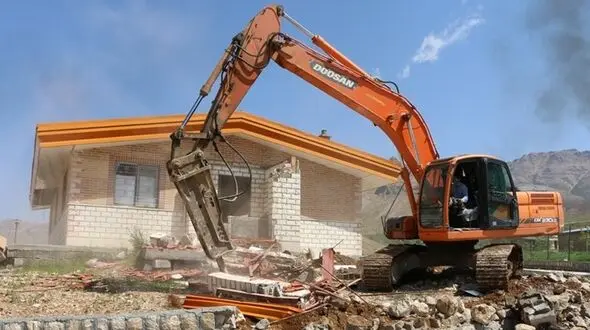 800 باغ و ویلای غیرمجاز در کرمانشاه تخریب شد
