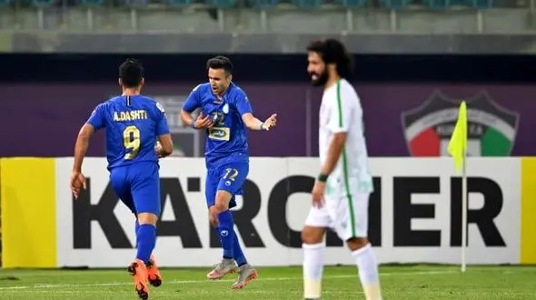 حمله عجیب پیشکسوت استقلال به آقای سرمربی / فرهاد مجیدی هر وقت یک سومی آورد بعد منم‌منم کند!
