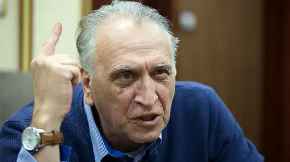 خشم احمد نجفی از بی عدالتی آموزشی و مسئولین+فیلم