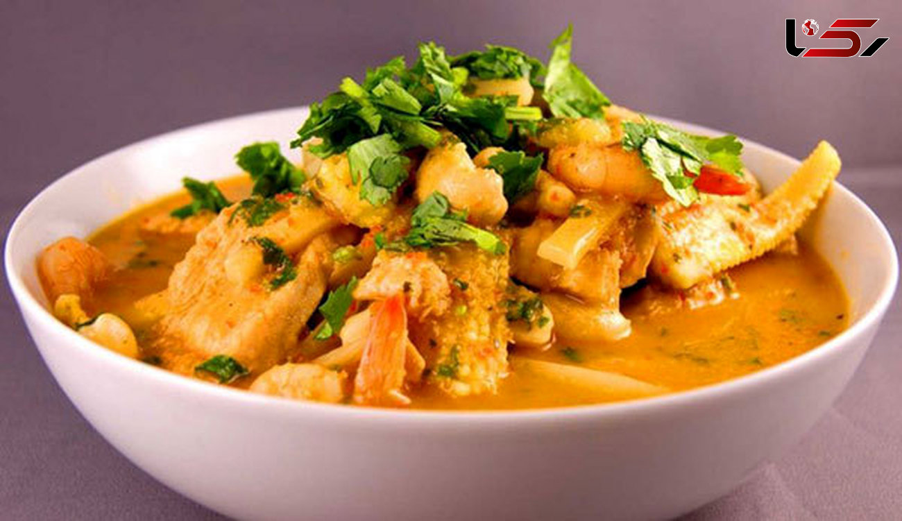 خورشت مرغ کاری یک غذای هندی + دستور پخت