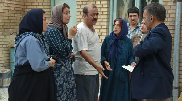 خواننده زن ایرانی برای «آباجان» آذری می خواند +عکس