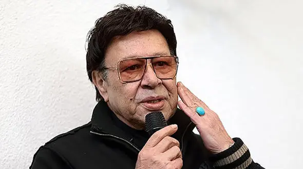 حال دوبلور معروف ایران خوب نیست +عکس