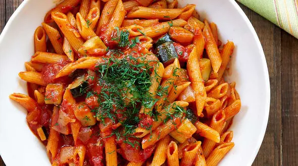 ببینید / طرز تهیه ماکارونی متفاوت + فیلم 