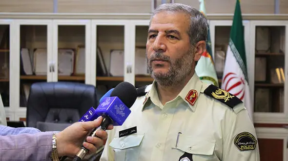 زورگیری در نقش مامور اطلاعات  با خودروی شاسی بلند 