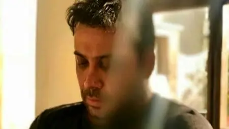 امید روزبه: آهنگ های محسن چاوشی تجربه هایی از زندگی خودش است! ببین چه مصیبتی دیده که سوز صداش تا عرش اعلی میره...!