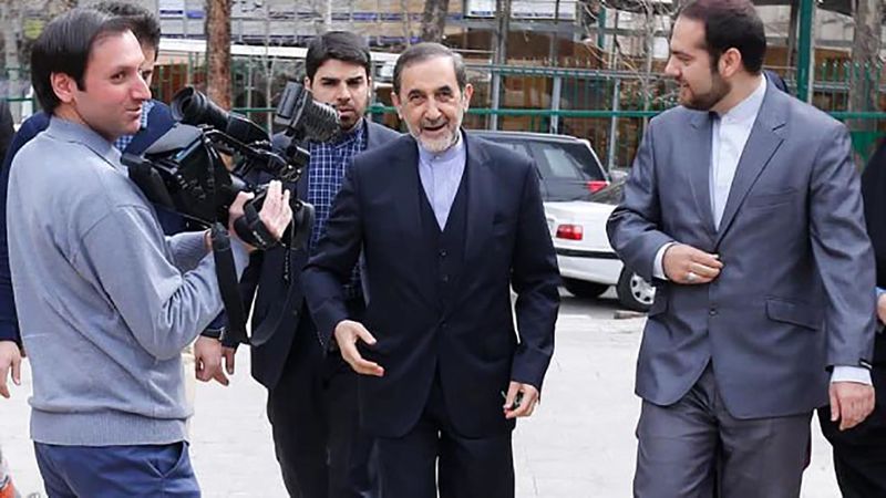 علی‌اکبر ولایتی به مدت ۱۶ سال به عنوان وزیر امور خارجه فعالیت می کرد