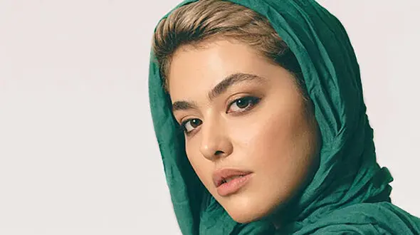 چهره بدون آرایش ریحانه پارسا در مهاجرت از ایران + عکس