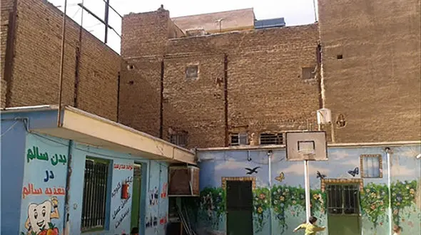 فلاحی : پنجاه درصد املاک آموزش و پرورش سند ندارند/ ده ها مدرسه در تهران از نظر امنیتی مشکل دارند