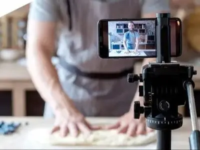 فیلم/ افشای درآمد نجومی و بالای  این فود بلاگر ایرانی همه را شوکه کرد!