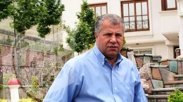 فیلم/ علی پروین : 22 ساله هر سال عید میرم رامسر، ویلامون رامسر هست، مواظب باشین عیدتون تبدیل به عزا نشه