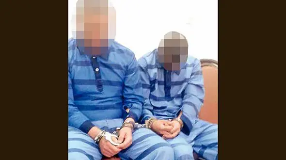 گفتگو با رییس باند پلیس های قلابی در تهران / در قهوه خانه نشسته بودیم دستگیر شدیم