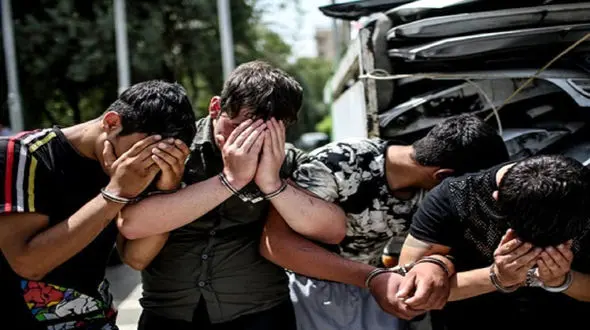 عوامل درگیری میدان ۱۷شهریور کرمانشاه زمینگیر شدند